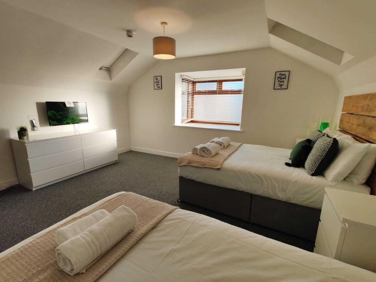 2 Ensuites, Garden, Smart Tv'S In All Rooms! Swansea Exterior foto