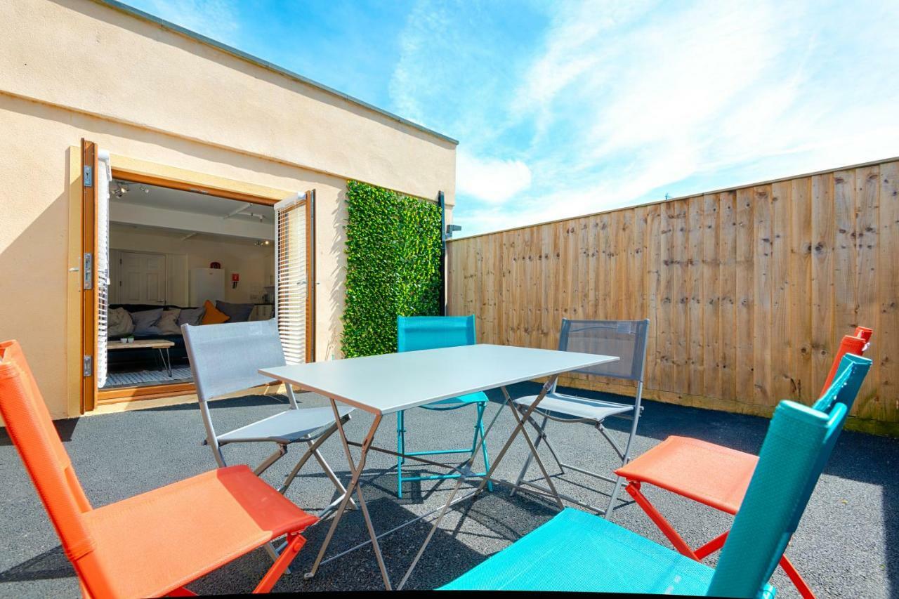 2 Ensuites, Garden, Smart Tv'S In All Rooms! Swansea Exterior foto